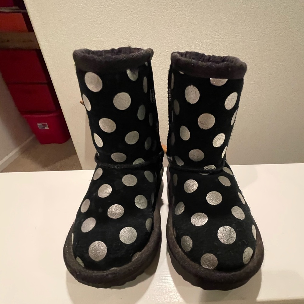 GUC UGG boots, toddler girl size 7, black and silver polka dot